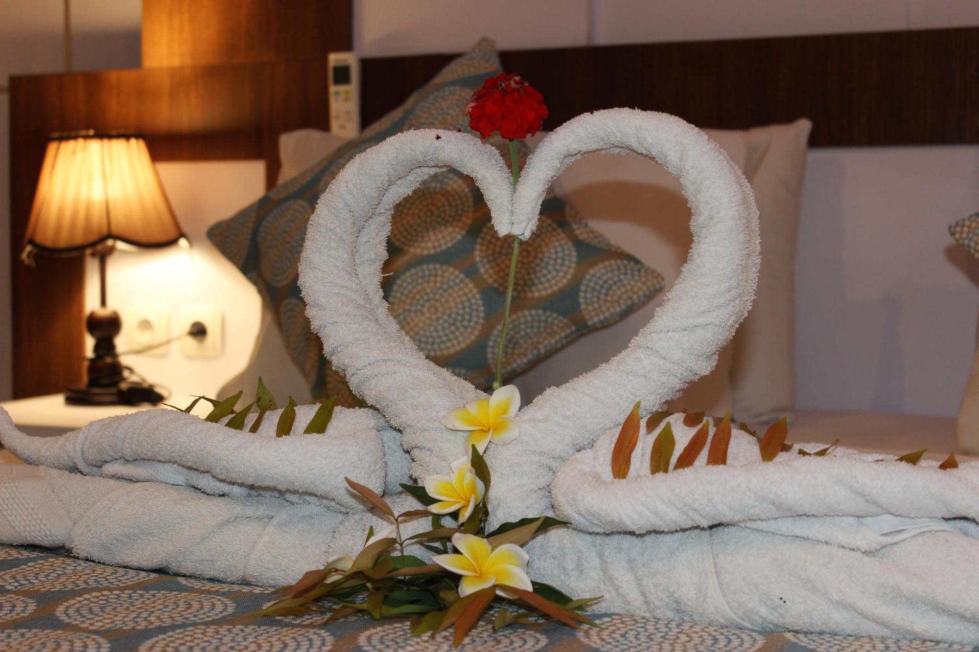 Nusa Sedayu Hotel By Ocean View Batununggul Dış mekan fotoğraf