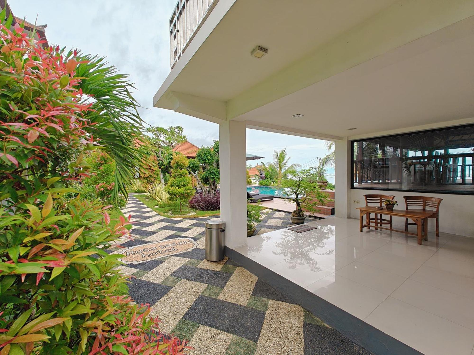 Nusa Sedayu Hotel By Ocean View Batununggul Dış mekan fotoğraf